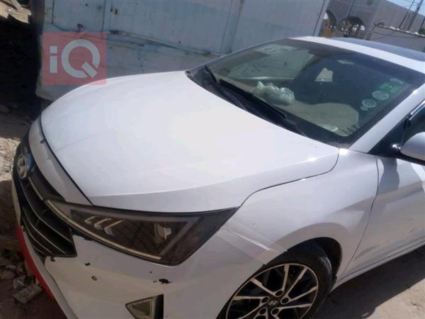 Hyundai for sale in Iraq